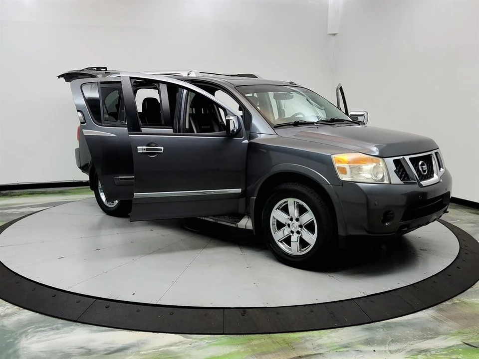 2012 Nissan Armada - Image 10 of 21