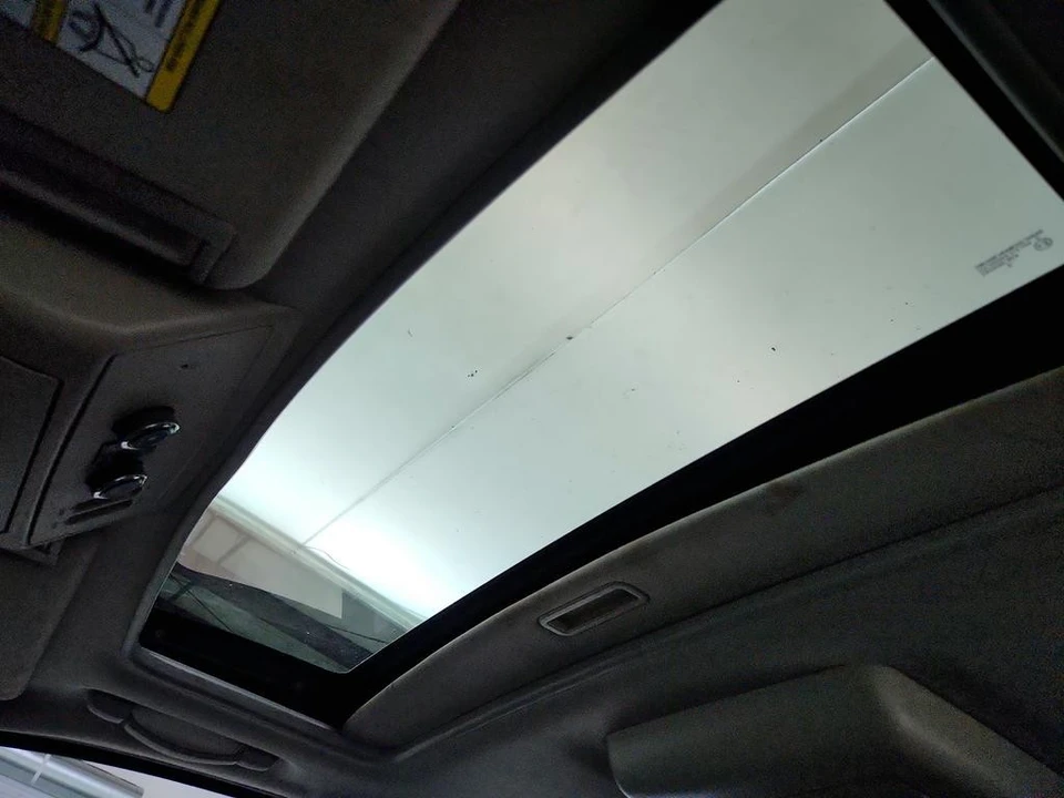 2012 Nissan Armada - Image 15 of 21