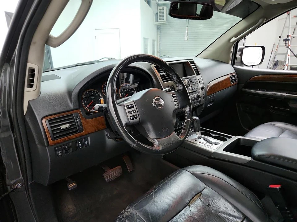2012 Nissan Armada - Image 13 of 21