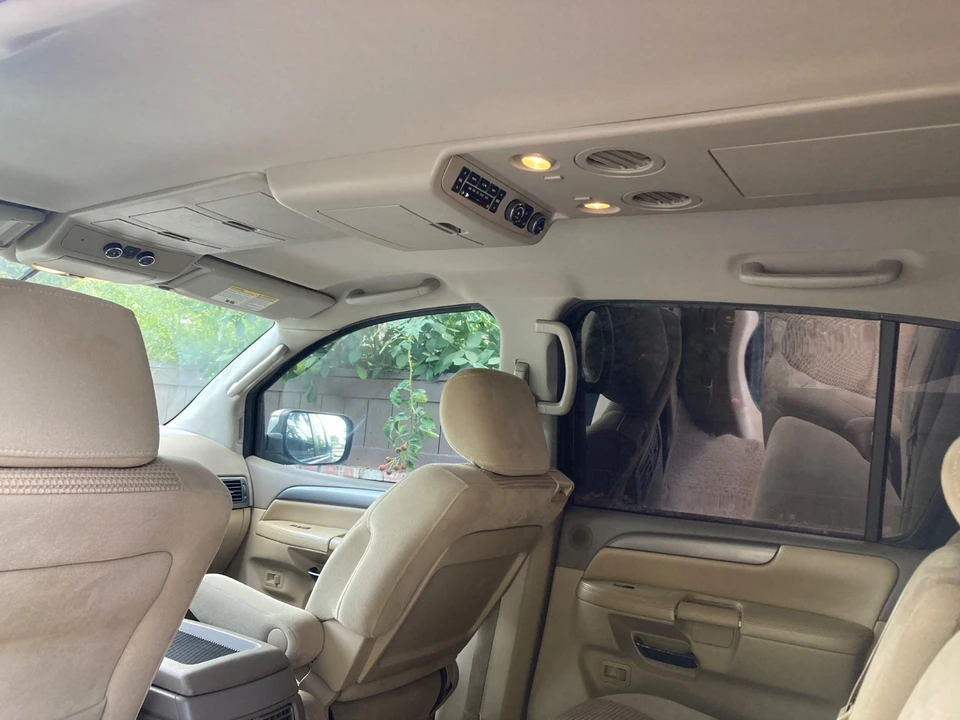 2012 Nissan Armada - Image 18 of 21