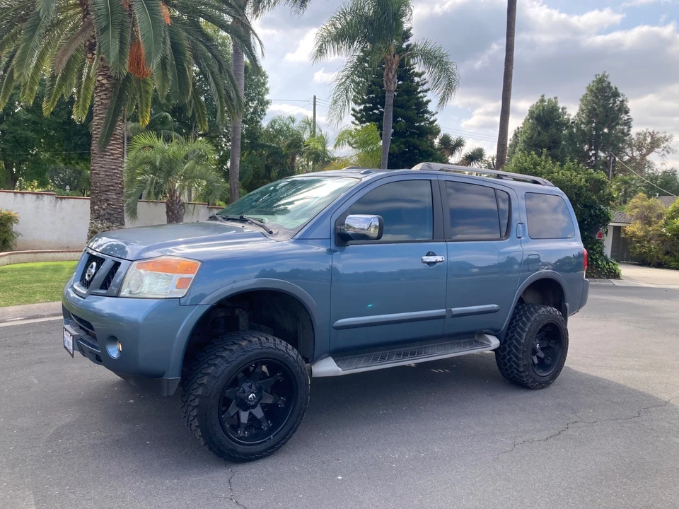 2012 Nissan Armada - Image 2 of 21
