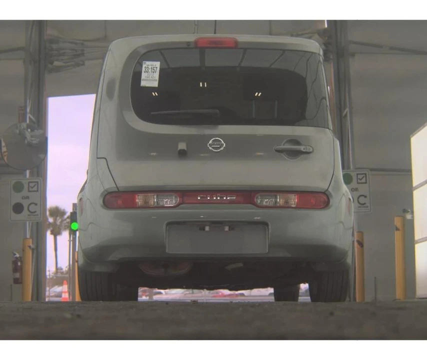 2012 Nissan Cube - Image 5 of 12