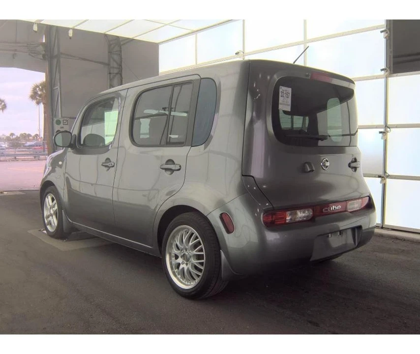 2012 Nissan Cube - Image 6 of 12