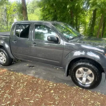 2012 Nissan Frontier Crew Cab SE Pickup 4D 6 ft