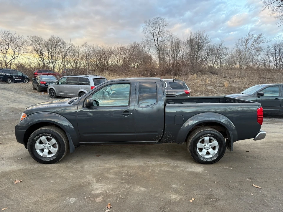 2012 Nissan Frontier 2nd Gen - Image 2 of 20