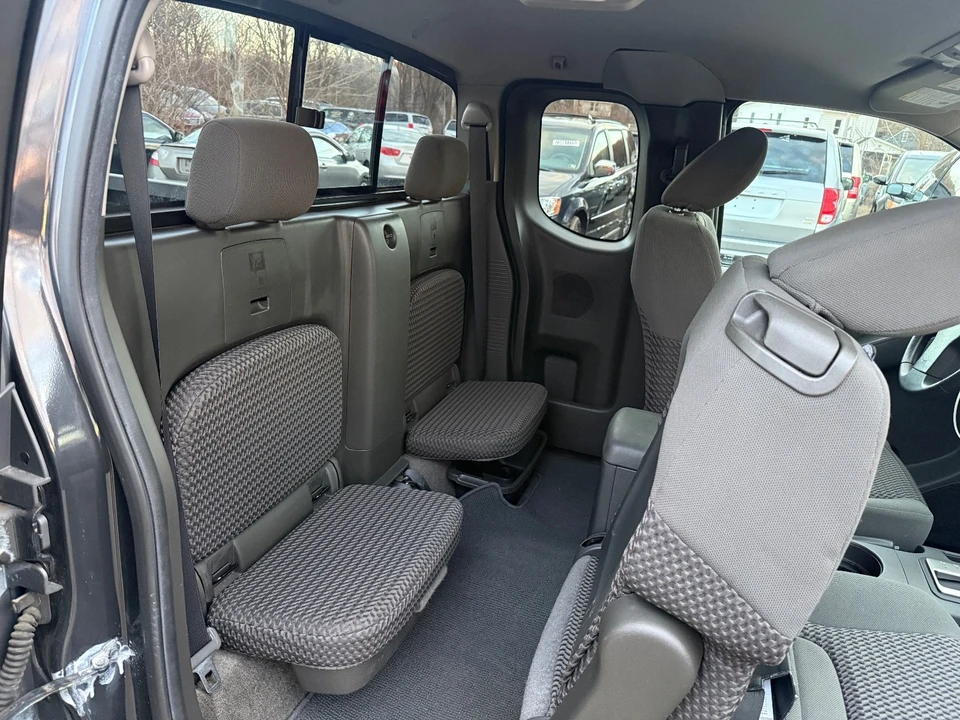 2012 Nissan Frontier 2nd Gen - Image 18 of 20