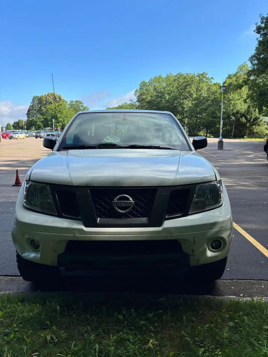 2012 Nissan Frontier 2nd Gen - Image 3 of 5