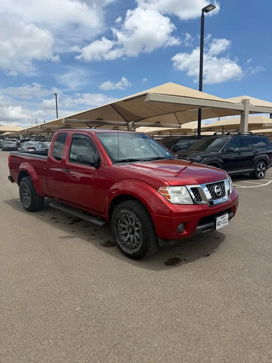 2012 Nissan Frontier 2nd Gen - Image 2 of 9
