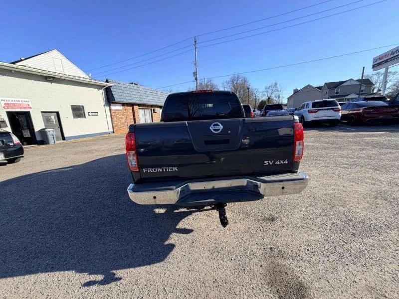 2012 Nissan Frontier 2nd Gen - Image 11 of 12
