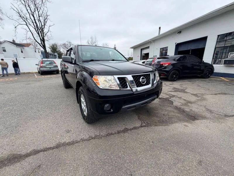 2012 Nissan Frontier 2nd Gen - Image 5 of 12