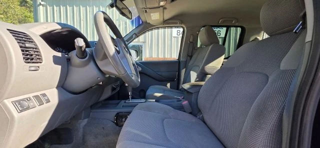 2012 Nissan Frontier 2nd Gen - Image 11 of 21