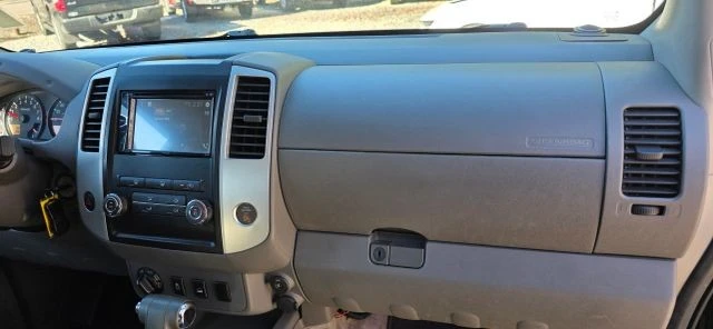 2012 Nissan Frontier 2nd Gen - Image 14 of 21