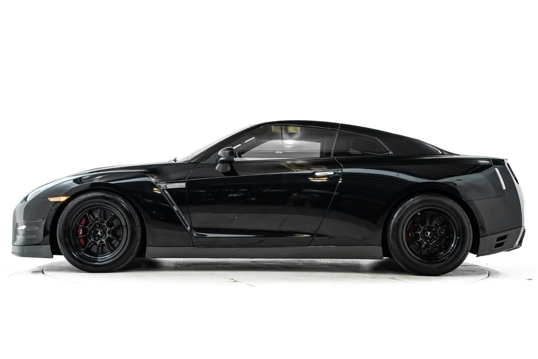 2012 Nissan R35 GT-R Black Edition - Image 11 of 31