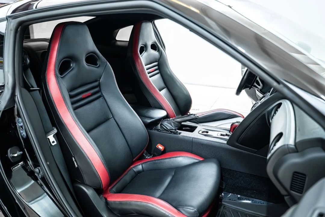 2012 Nissan R35 GT-R Black Edition - Image 29 of 31