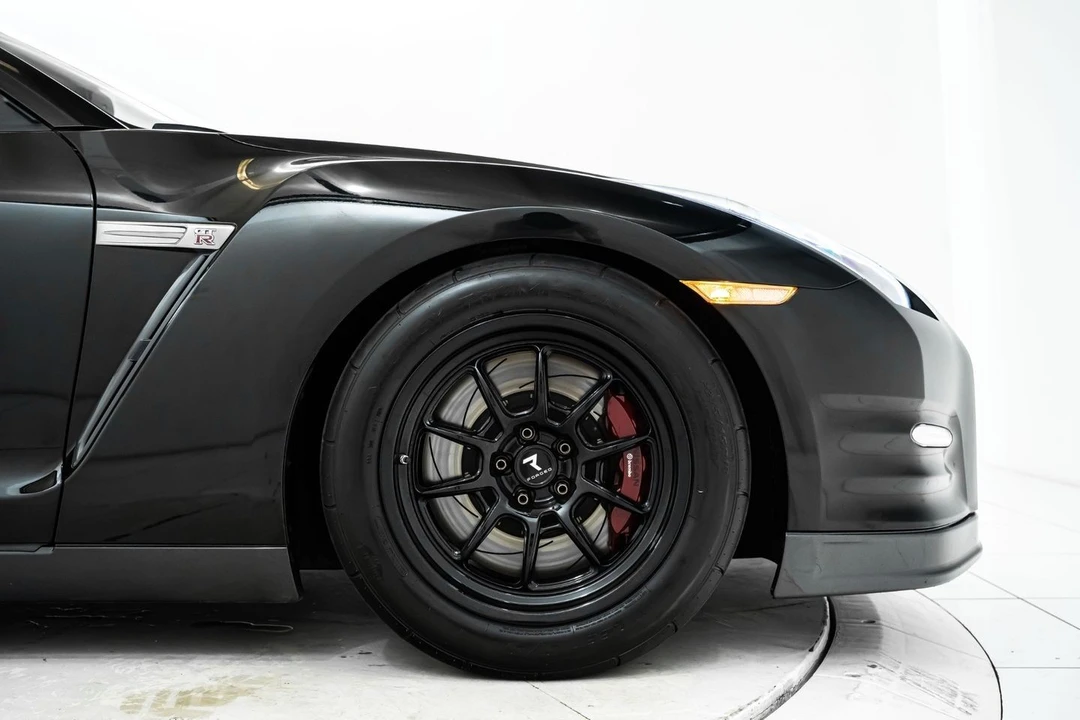 2012 Nissan R35 GT-R Black Edition - Image 17 of 31