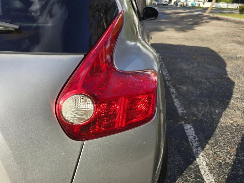2012 Nissan Juke - Image 14 of 16