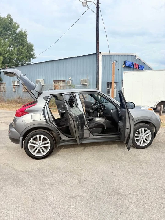 2012 Nissan Juke - Image 9 of 20