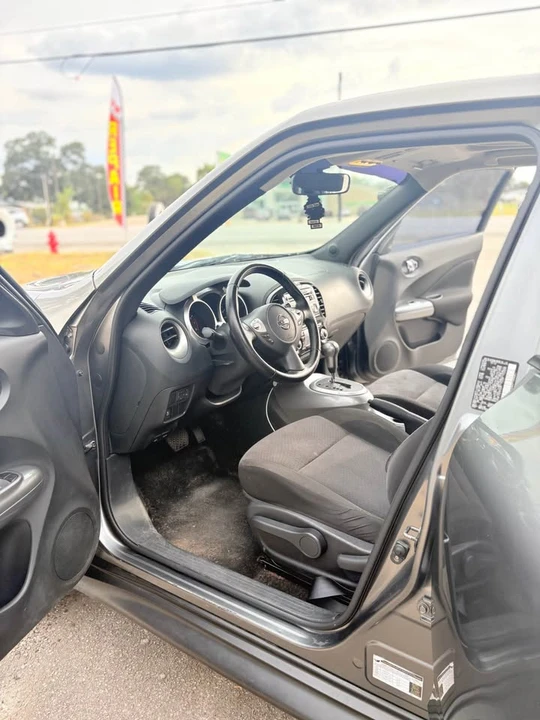 2012 Nissan Juke - Image 11 of 20