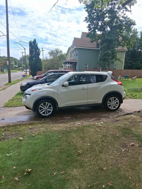 2012 Nissan Juke - Image 4 of 12