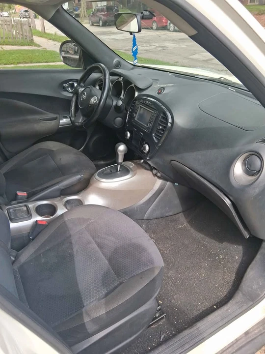 2012 Nissan Juke - Image 10 of 12