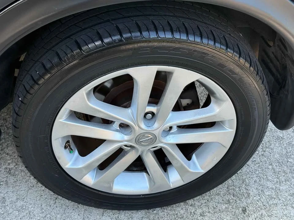 2012 Nissan Juke - Image 11 of 20