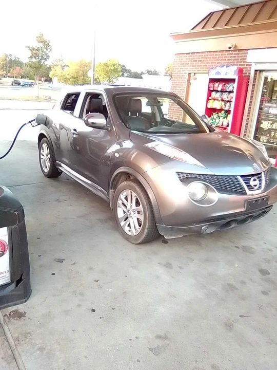 2012 Nissan Juke - Image 14 of 19