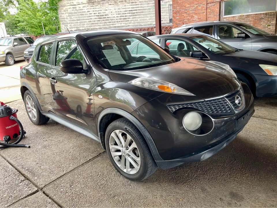 2012 Nissan Juke - Image 2 of 9