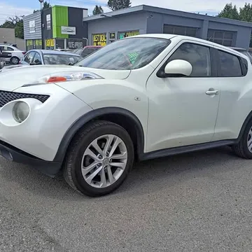 2012 Nissan JUKE SL Sport Utility 4D
