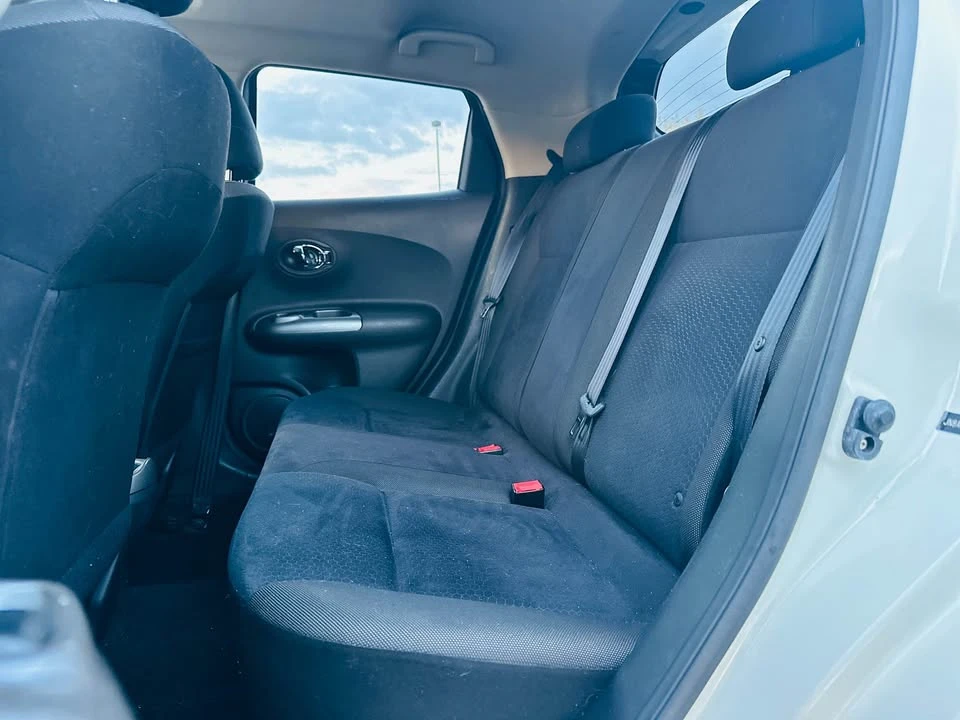 2012 Nissan Juke - Image 9 of 13