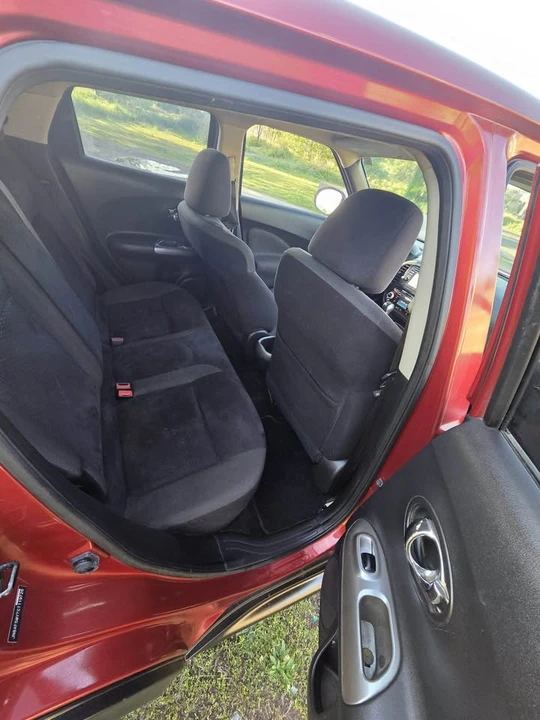 2012 Nissan Juke - Image 10 of 12