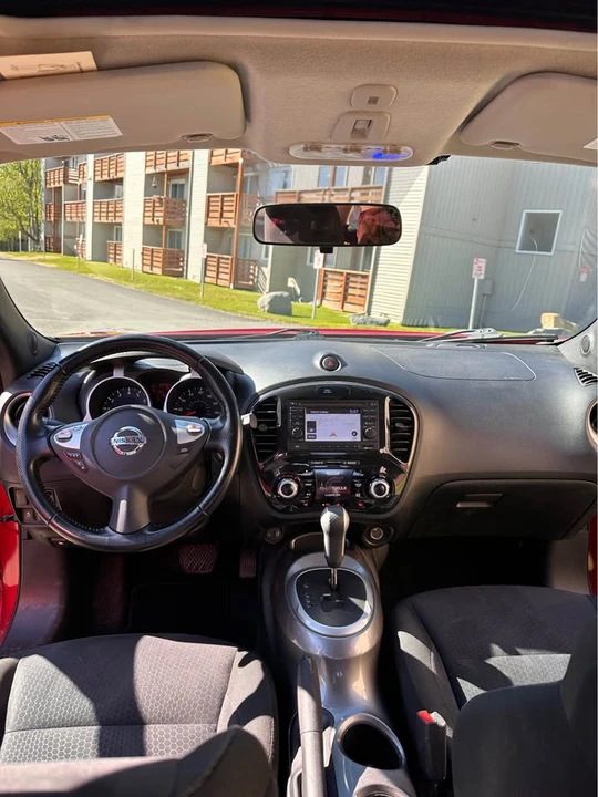 2012 Nissan Juke - Image 10 of 17