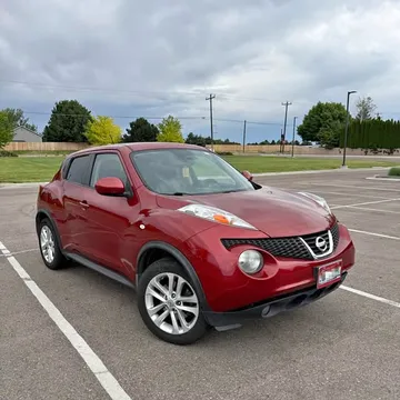 2012 Nissan JUKE SV Sport Utility 4D