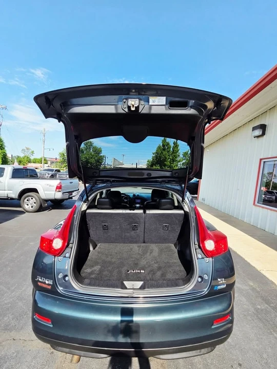 2012 Nissan Juke - Image 12 of 17