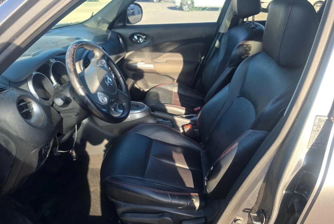 2012 Nissan Juke - Image 7 of 12