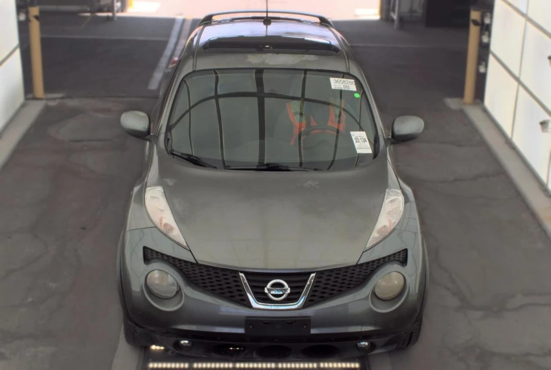 2012 Nissan Juke - Image 2 of 12