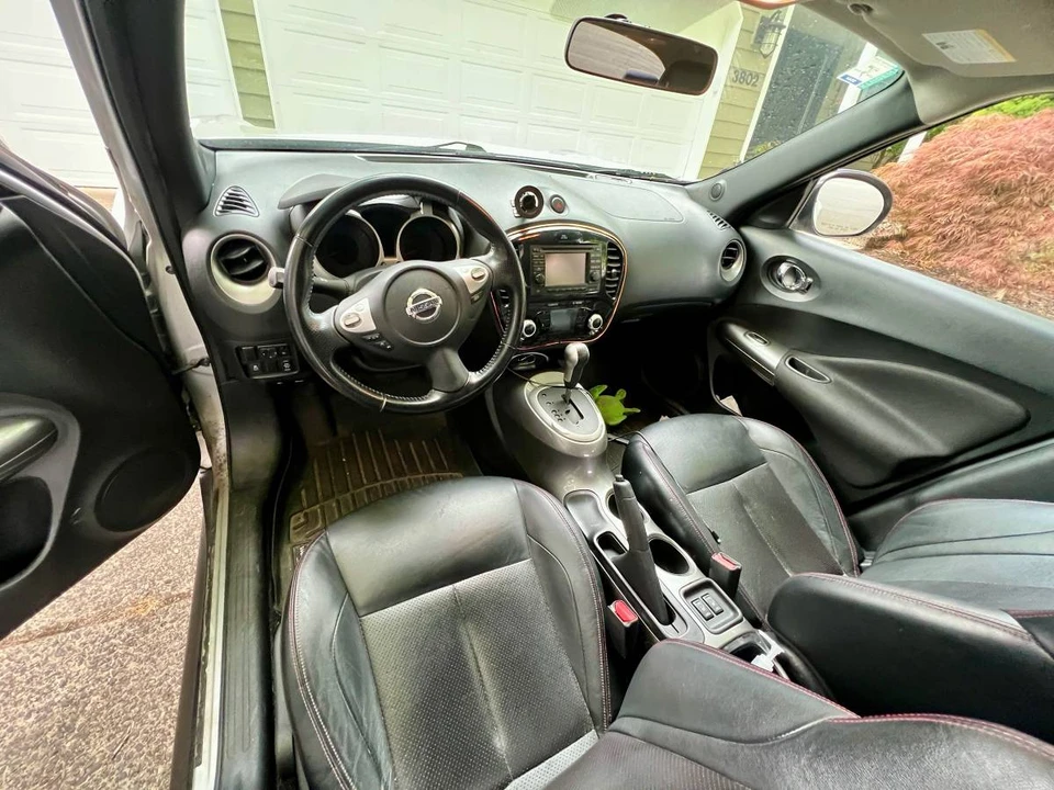 2012 Nissan Juke - Image 5 of 11