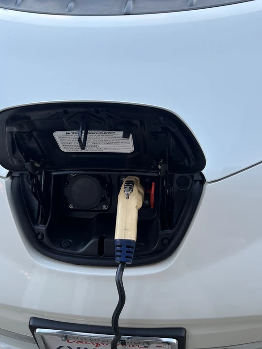 2012 Nissan Leaf - Image 18 of 20