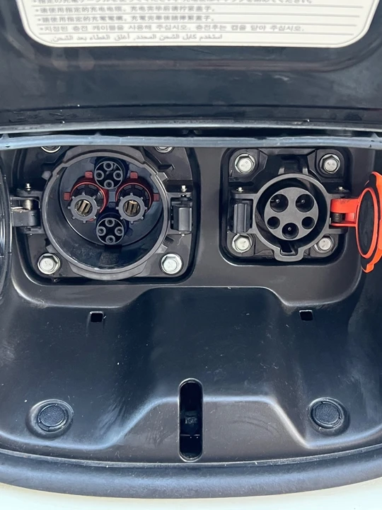2012 Nissan Leaf - Image 17 of 20