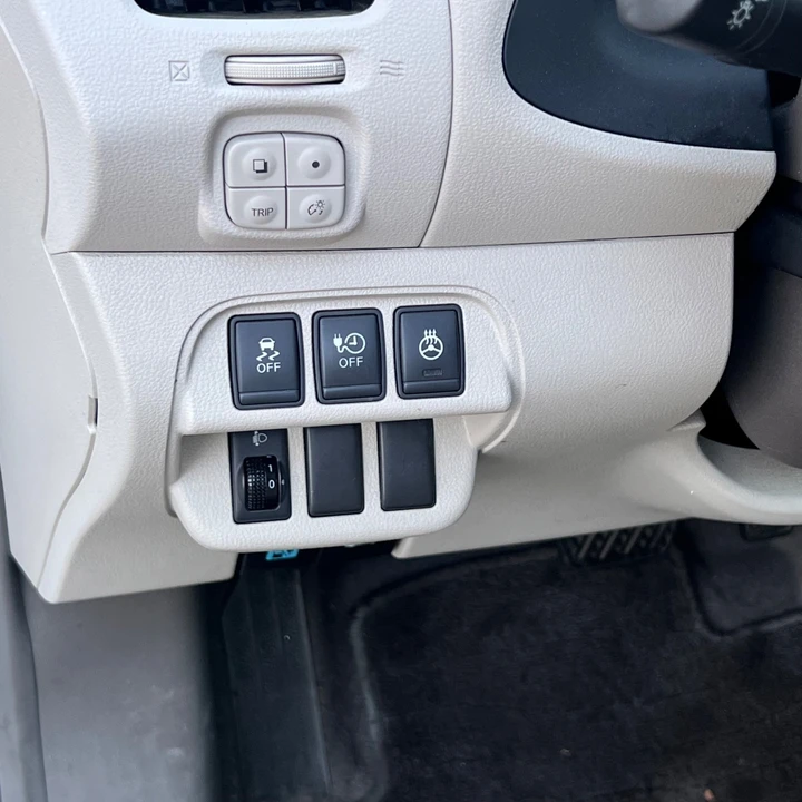 2012 Nissan Leaf - Image 9 of 20