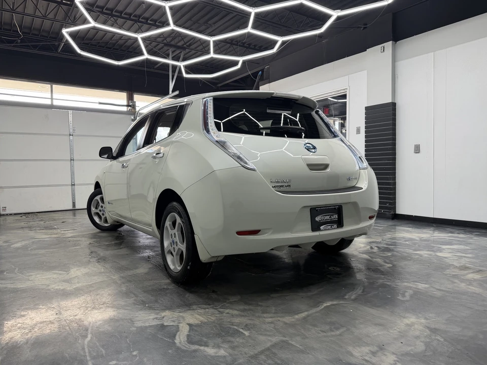 2012 Nissan Leaf - Image 7 of 21