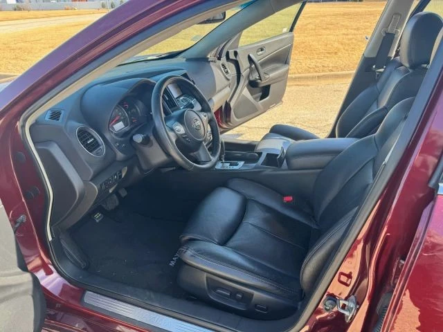 2012 Nissan Maxima 7th Gen - Image 17 of 18