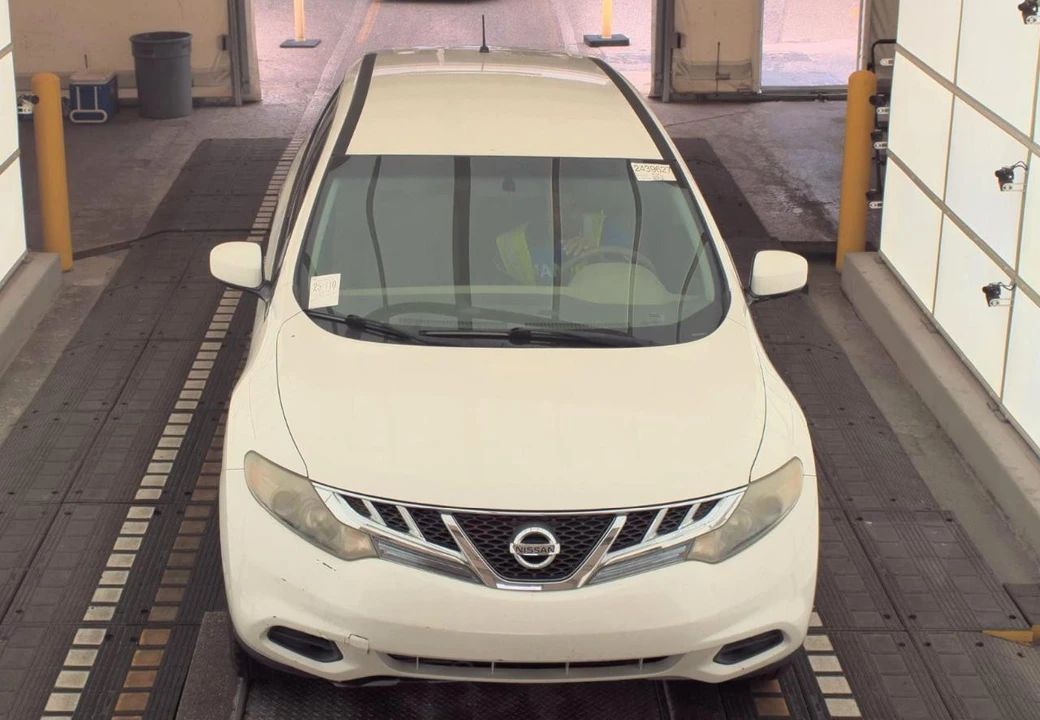 2012 Nissan Murano 2nd Gen - Image 2 of 17