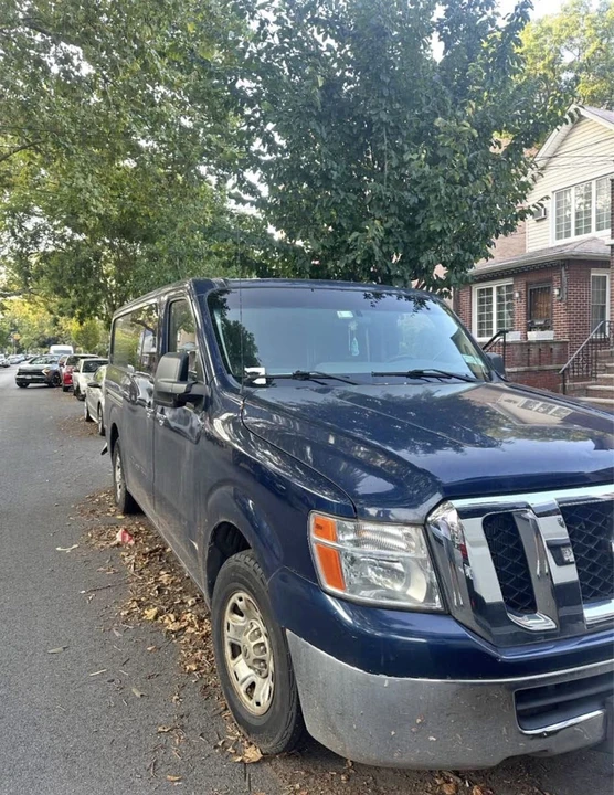 2012 Nissan NV2500 - Image 2 of 10