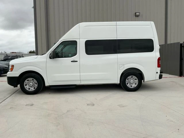 2012 Nissan NV3500 - Image 5 of 21