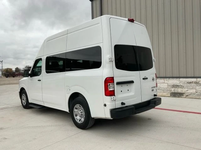2012 Nissan NV3500 - Image 6 of 21