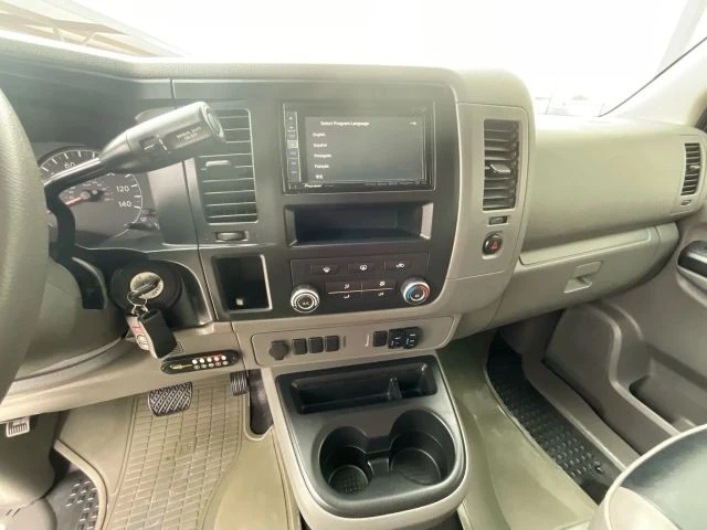 2012 Nissan NV3500 - Image 15 of 21