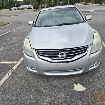 2012 Nissan Altima LE