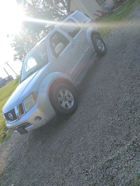 2012 Nissan Pathfinder 3rd Gen - Image 2 of 6