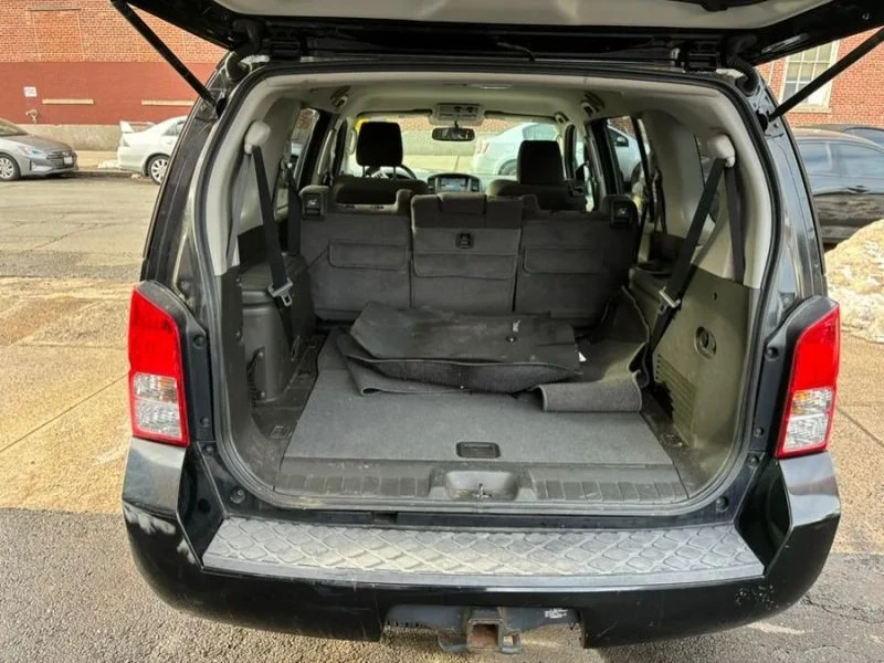 2012 Nissan Pathfinder 3rd Gen - Image 7 of 12