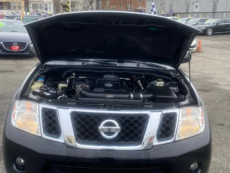 2012 Nissan Pathfinder 3rd Gen - Image 5 of 12